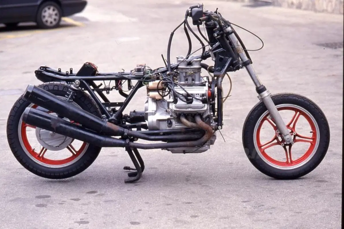 Massimo Clarke: Le Moto Guzzi mai viste (4)