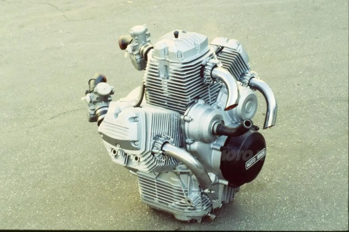 Massimo Clarke: Le Moto Guzzi mai viste (5)