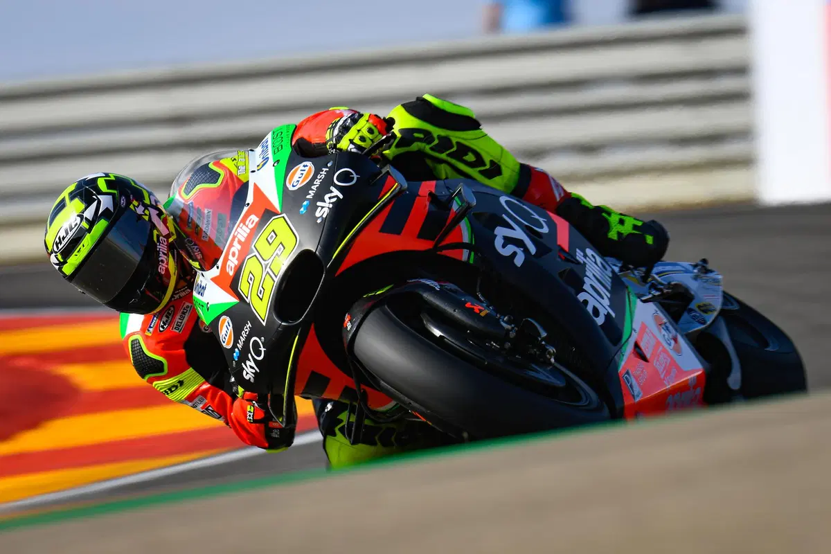 MotoGP 2019. Marc Marquez, pole con brivido ad Aragon (11)