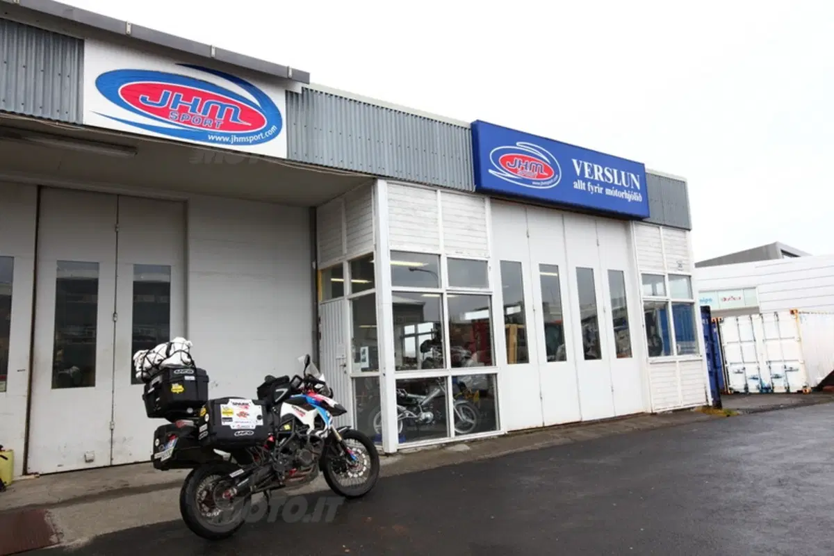 Planet Explorer Iceland: in moto in Islanda live tour (20)