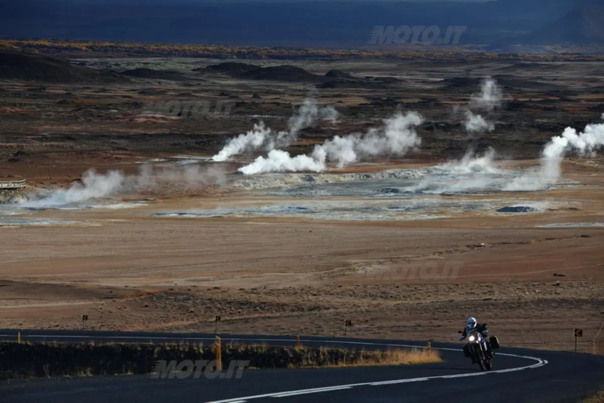 Planet Explorer Iceland: in moto in Islanda live tour (45)