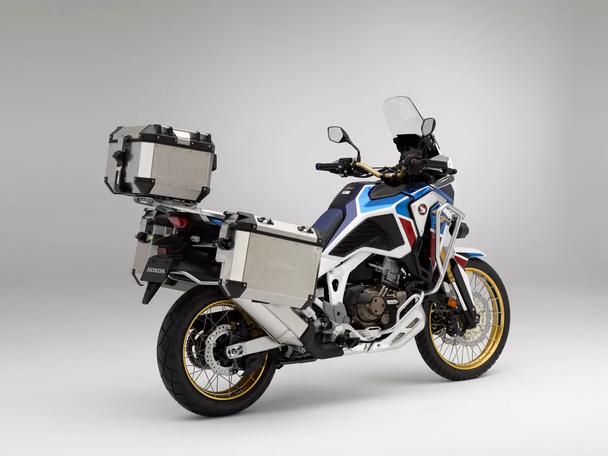 Nuove Honda CRF1100L Africa Twin CRF1100L e Adventure Sports 2020: foto e dati. Prezzi (23)