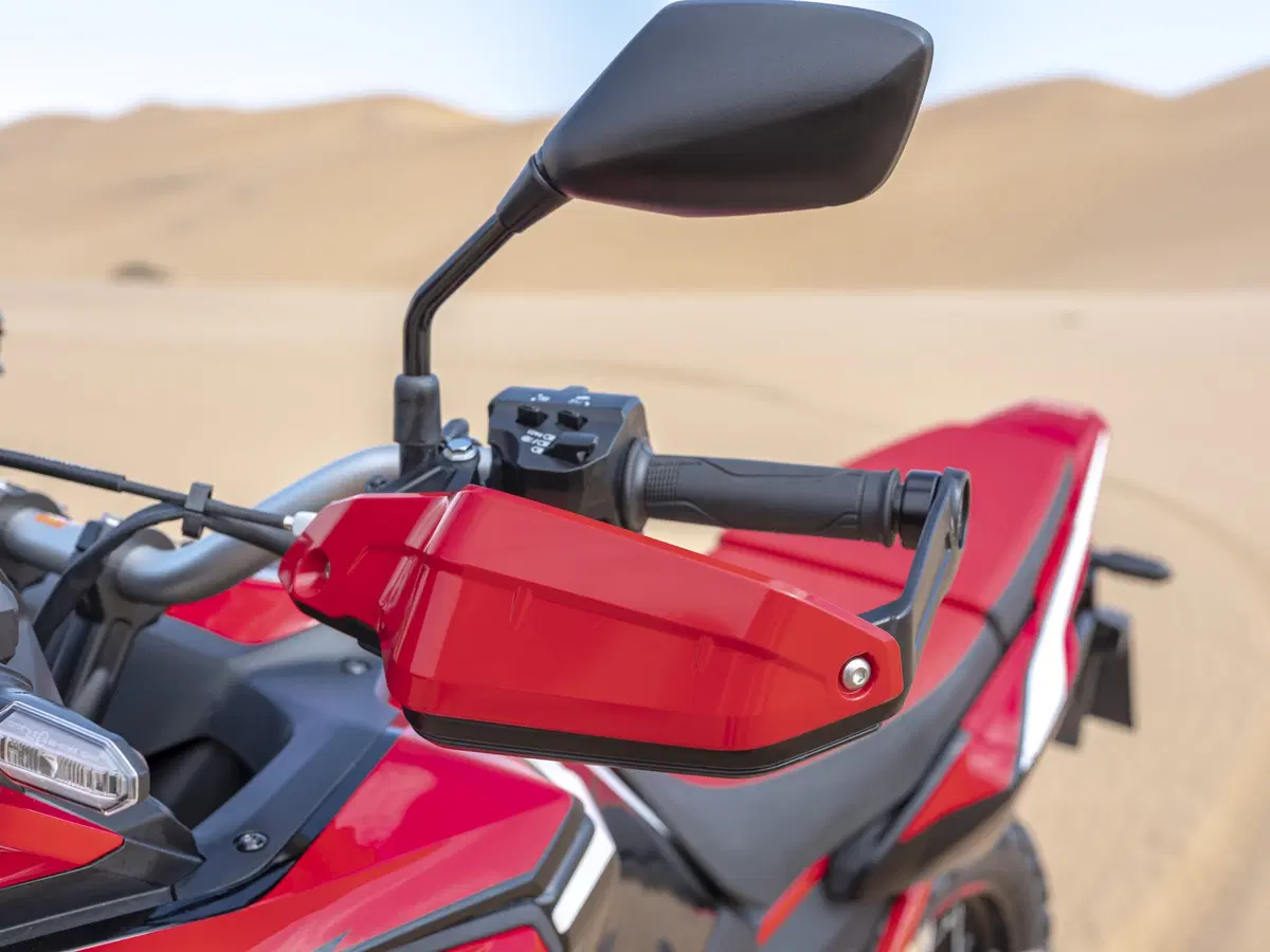 Nuove Honda CRF1100L Africa Twin CRF1100L e Adventure Sports 2020: foto e dati. Prezzi (10)