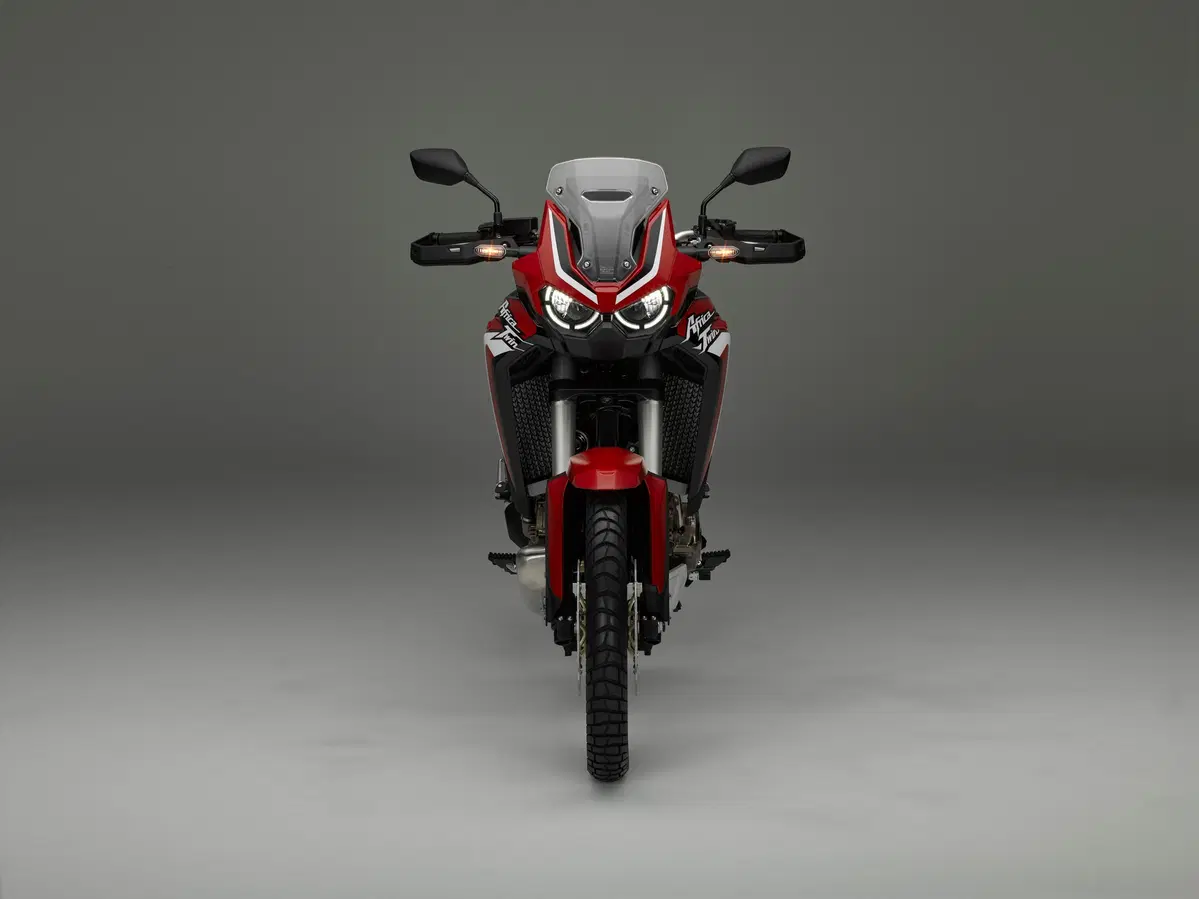 Nuove Honda CRF1100L Africa Twin CRF1100L e Adventure Sports 2020: foto e dati. Prezzi (19)