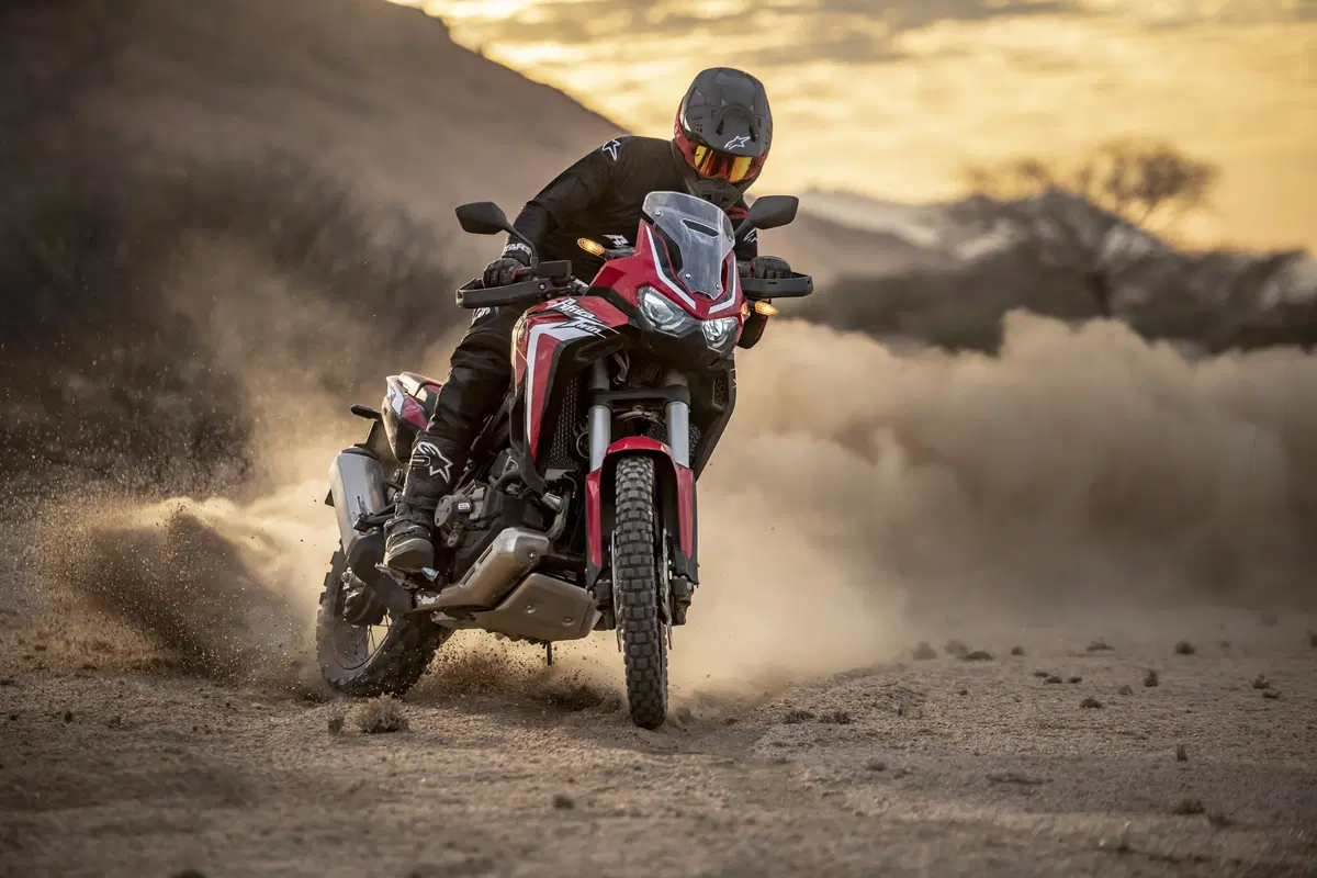 Nuove Honda CRF1100L Africa Twin CRF1100L e Adventure Sports 2020: foto e dati. Prezzi (9)