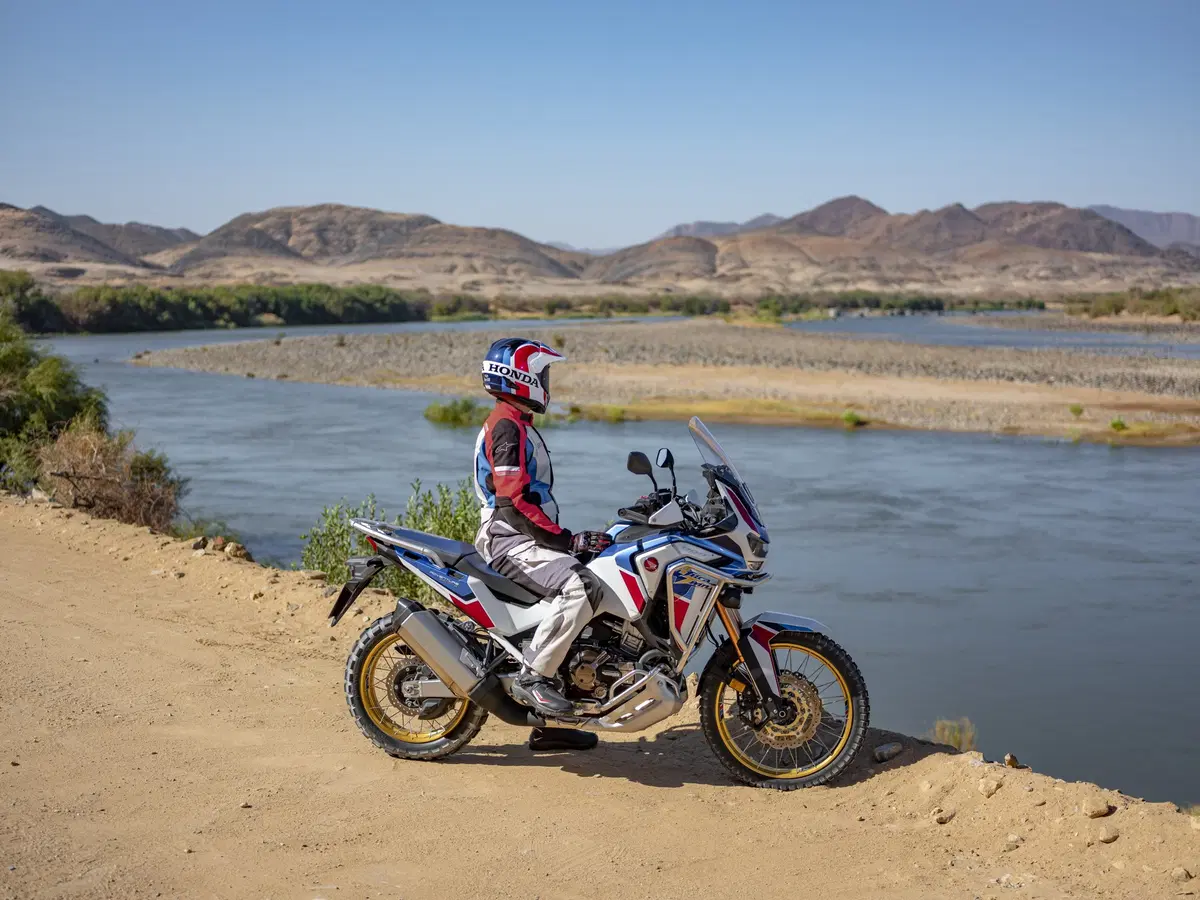 Nuove Honda CRF1100L Africa Twin CRF1100L e Adventure Sports 2020: foto e dati. Prezzi (6)