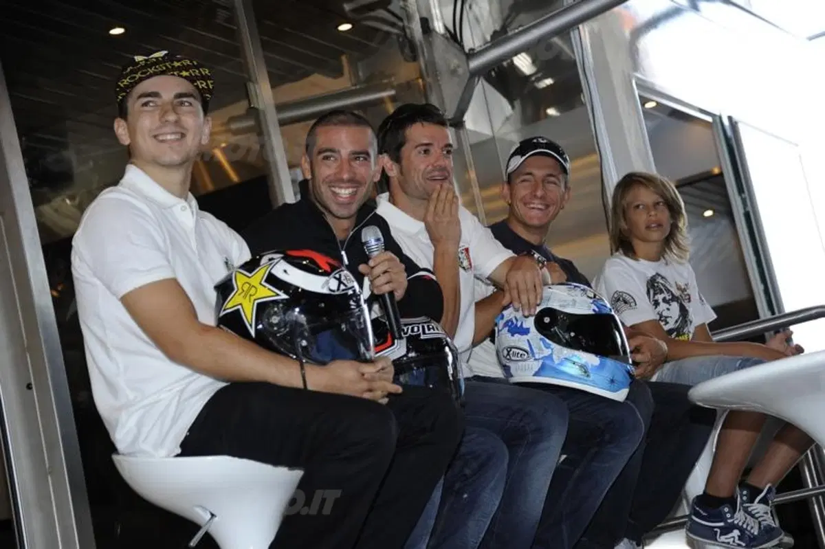 NolanGroup festeggia i 40 anni con Lorenzo, Checa, Melandri e Badovini (8)