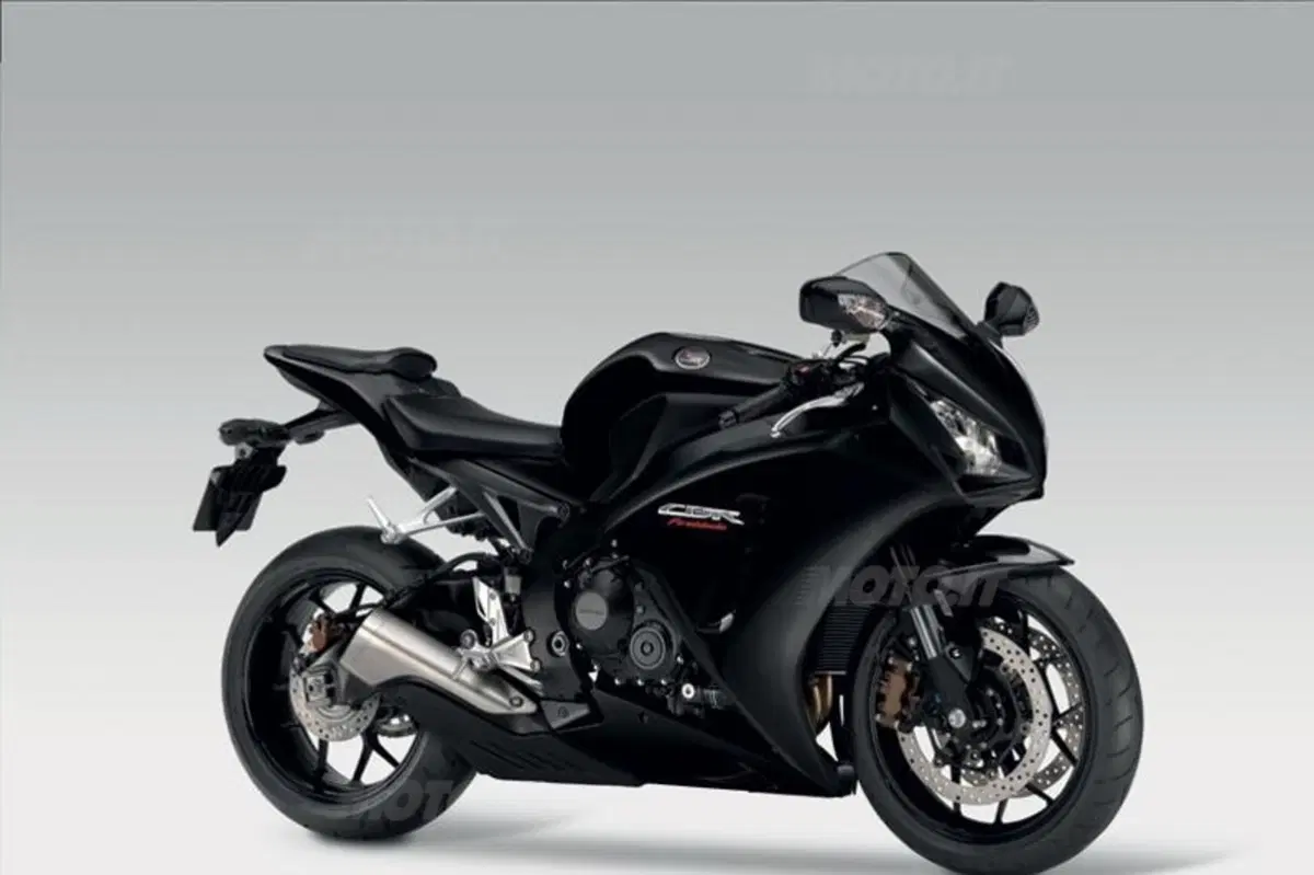 Nuova Honda CBR1000RR Fireblade 2012 (10)