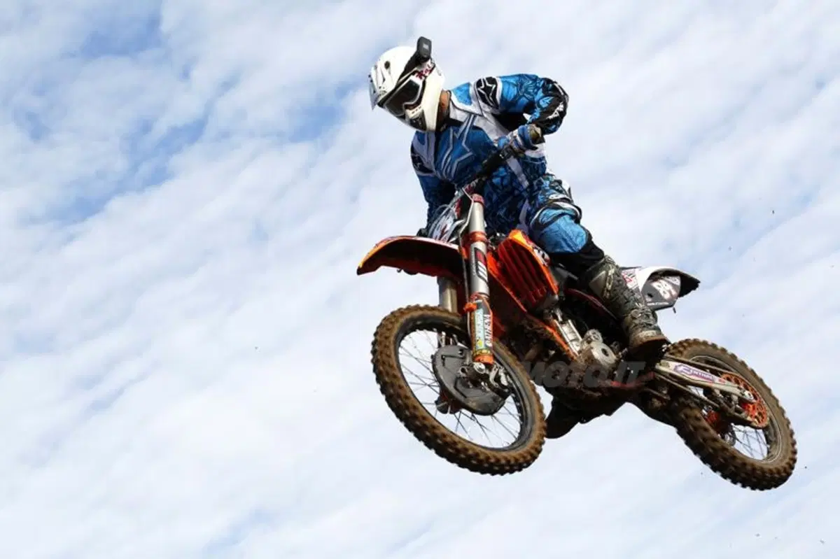 KTM SX-F 250 e 350 Factory 2011   (4)