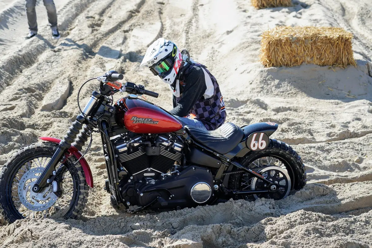Bikes & Board 2019, Expect the Unexpected (48)