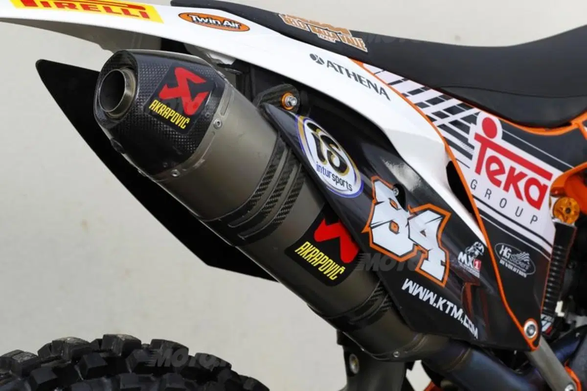 KTM SX-F 250 e 350 Factory 2011   (29)