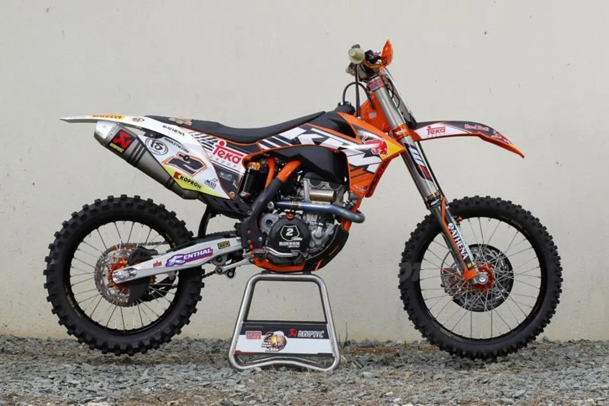 KTM SX-F 250 e 350 Factory 2011   (34)