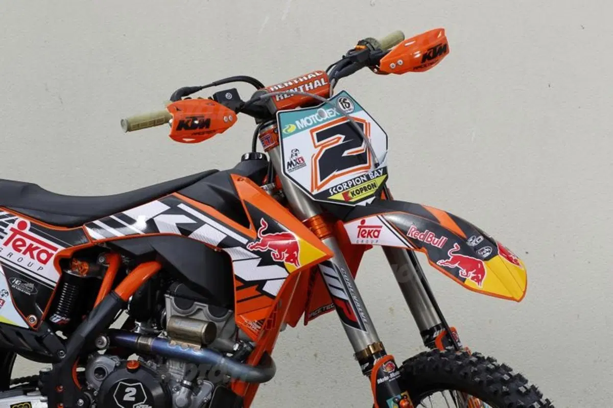 KTM SX-F 250 e 350 Factory 2011   (39)