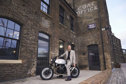 Moto Guzzi V7 Tomoto al London Design Festival  (4)