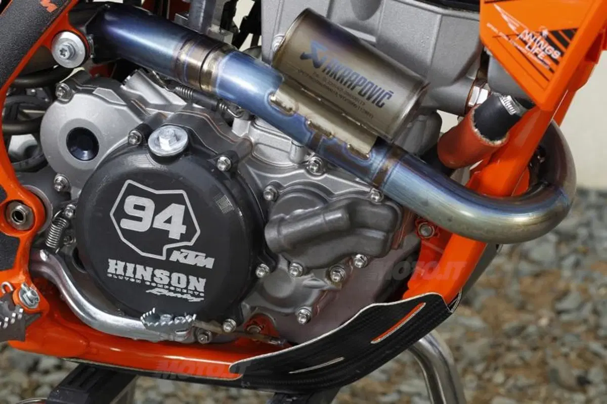 KTM SX-F 250 e 350 Factory 2011   (56)