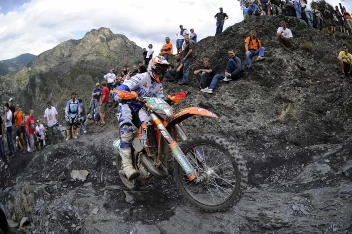 Ultima tappa del Campionato Mondiale di Enduro in Francia   (2)