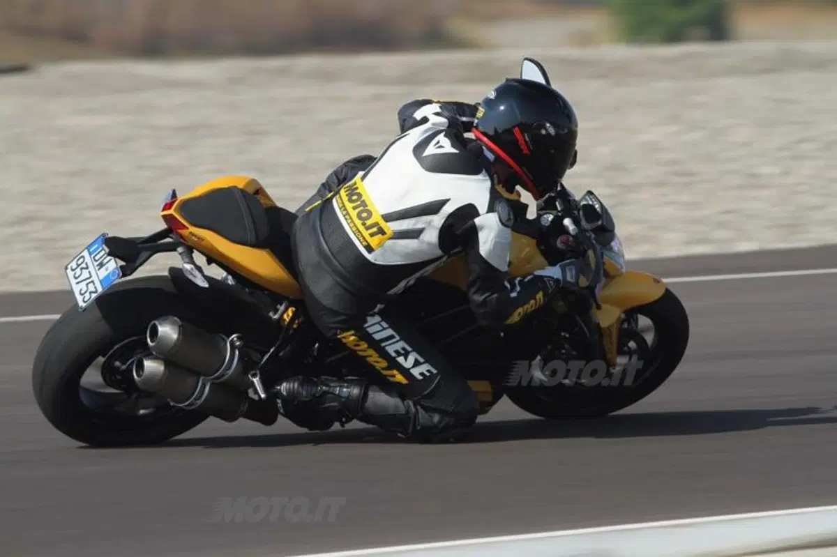 Ducati Streetfighter 848   (5)