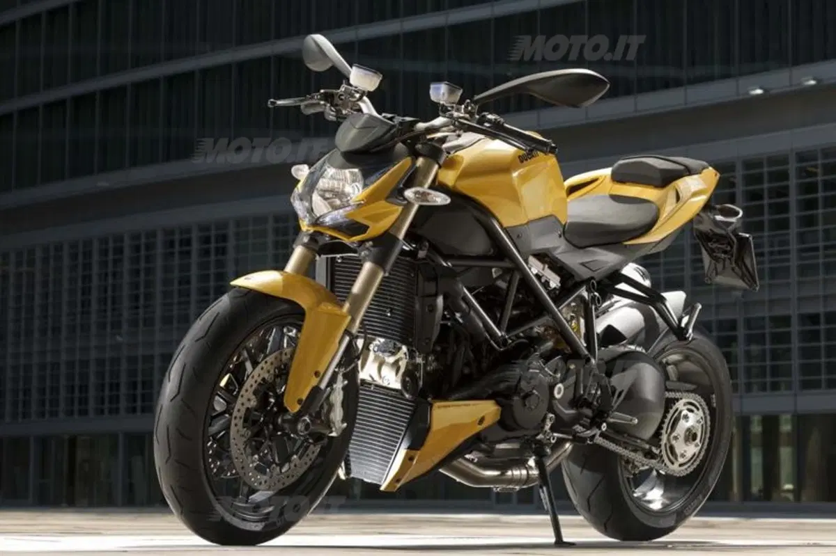 Ducati Streetfighter 848   (29)
