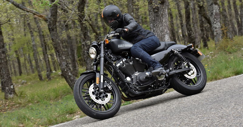 Harley-Davidson Sportster Roadster