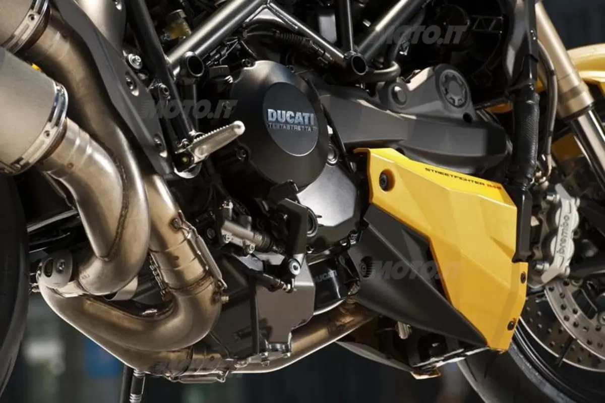 Ducati Streetfighter 848   (35)
