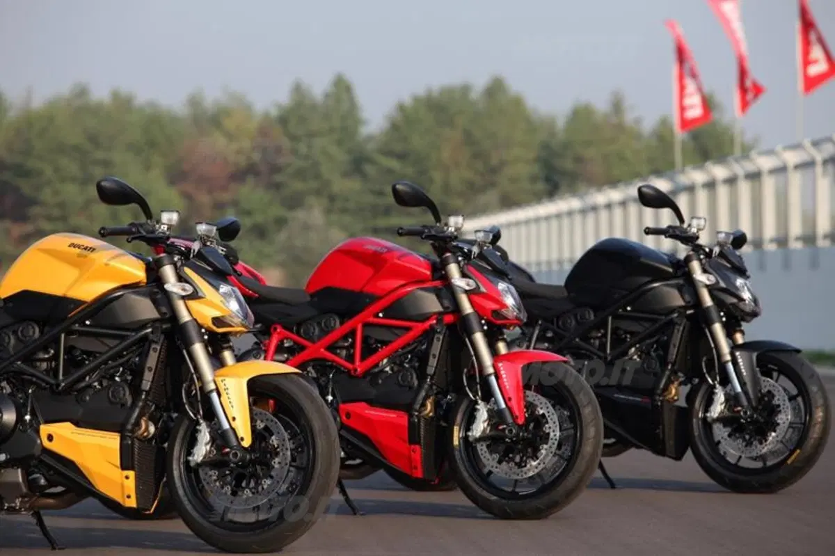 Ducati Streetfighter 848   (47)