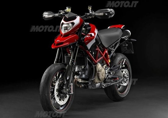 Ducati Multistrada e Hypermotard: le novità 2012