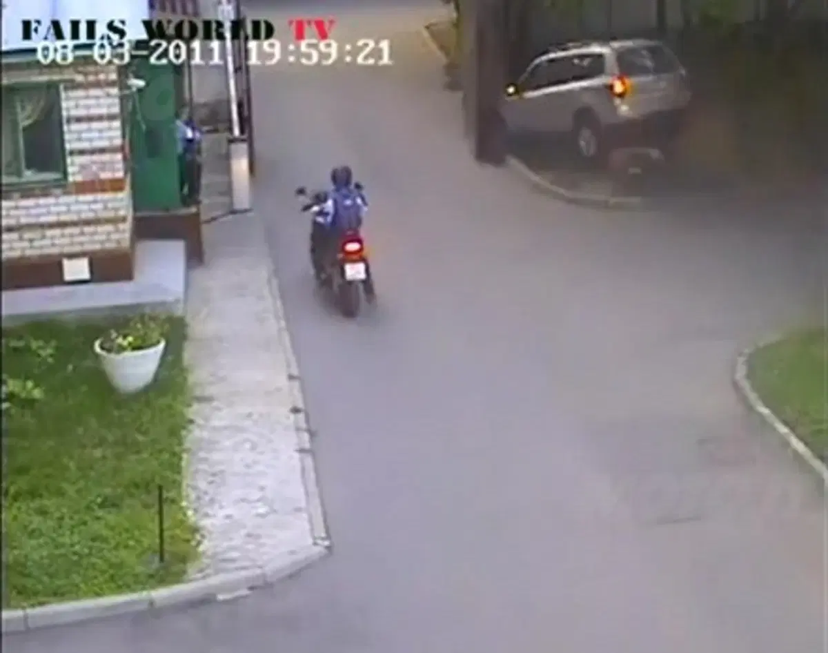 Ecco cosa rischiamo in moto! (3)