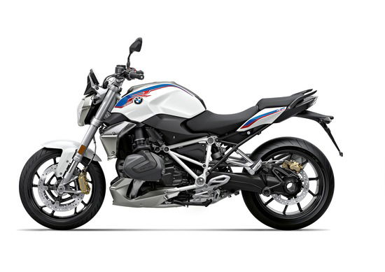 La vestizione HP per la R 1250R