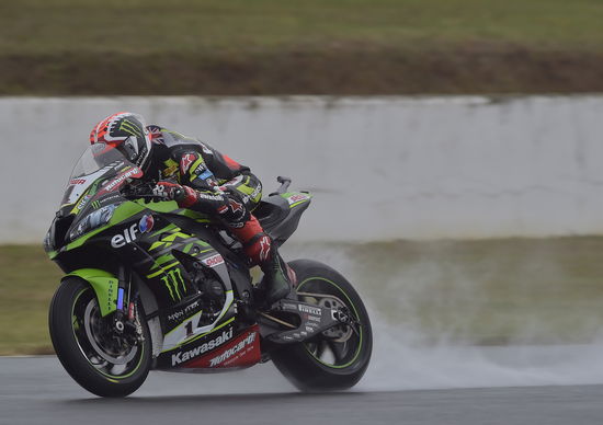 SBK 2019 - Jonathan Rea si aggiudica la Superpole di Magny Cours