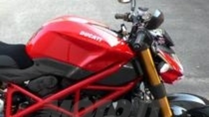 Le Strane di Moto.it: Ducati Streetfighter 1098S