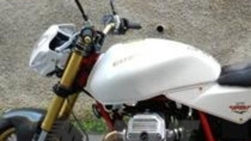 Le Strane di Moto.it: Moto Guzzi V75