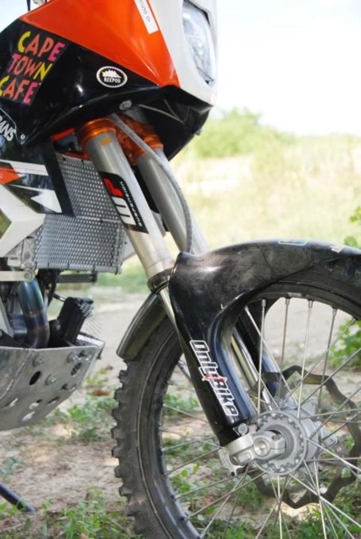 KTM 690 Enduro R, special da deserto (8)