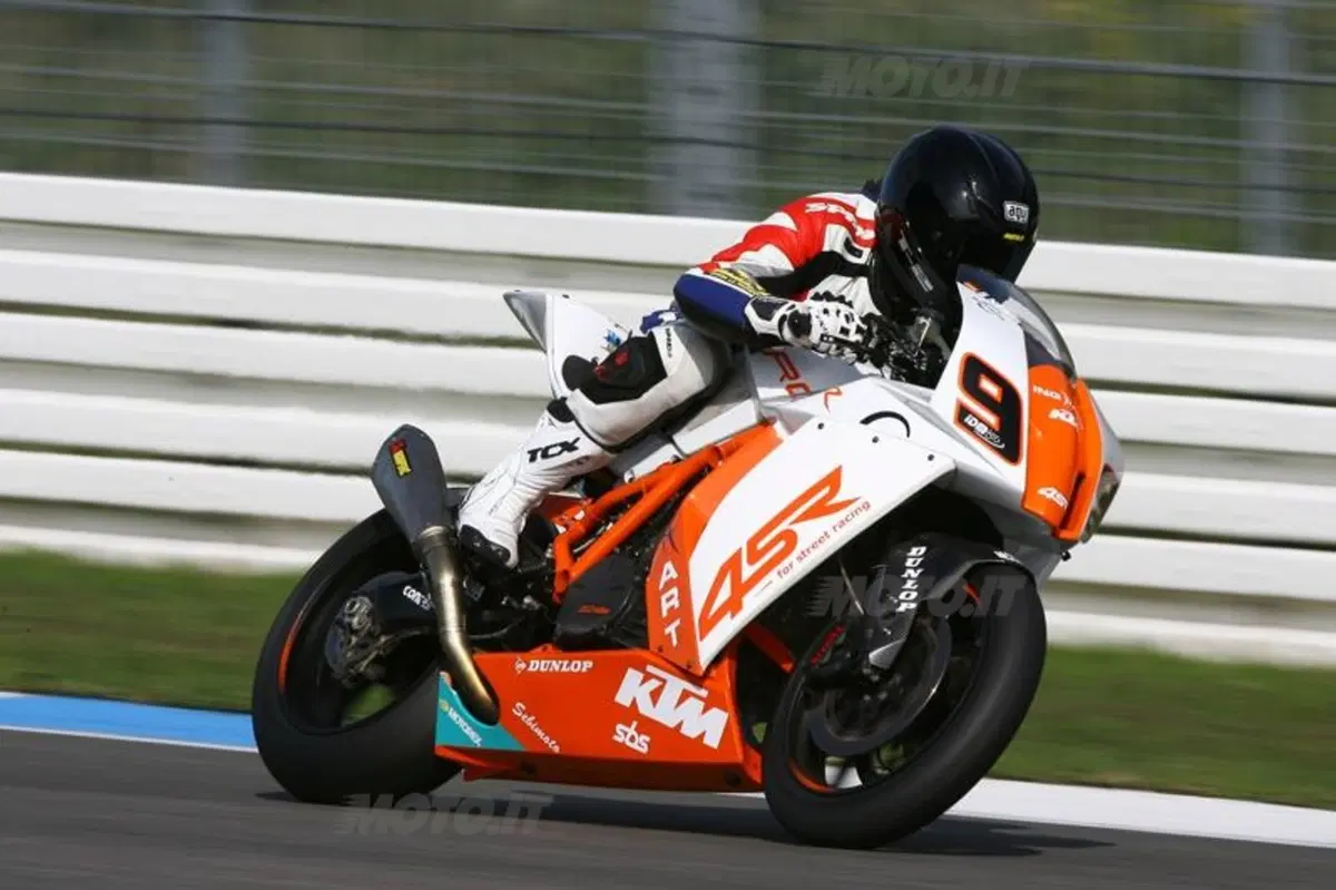 KTM RC8 Factory  