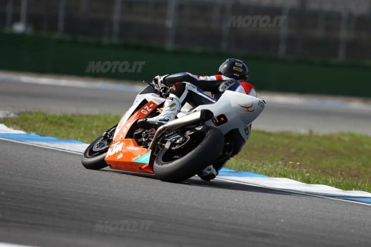 KTM RC8 Factory   (14)