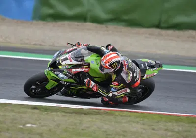 SBK 2019 in Francia - Jonathan Rea conquista Gara2 e il quinto Mondiale