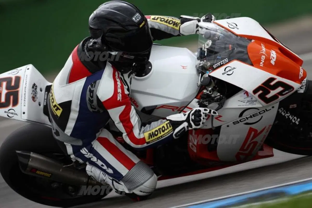 KTM RC8 Factory   (24)