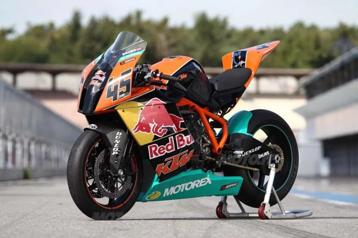 KTM RC8 Factory   (29)