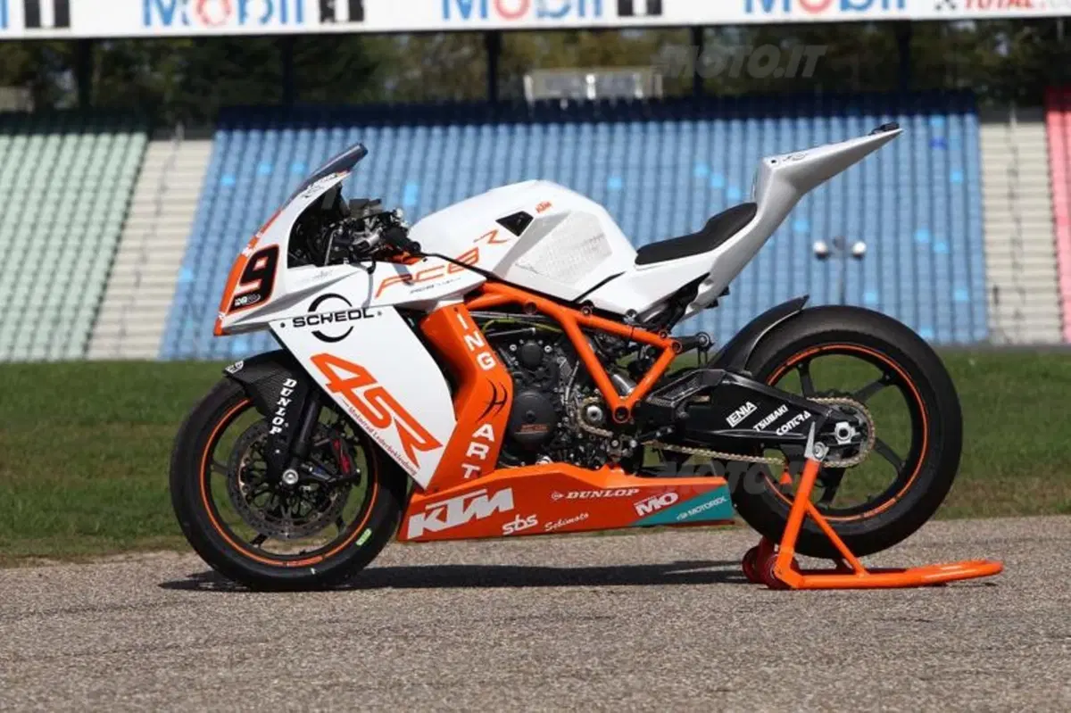 KTM RC8 Factory   (49)