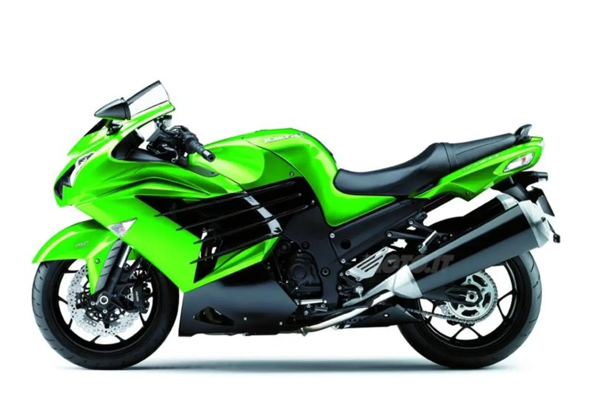 Nuova Kawasaki ZZR 1400 2012 (3)