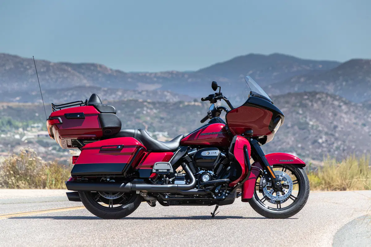 Harley Davidson, le novità Touring 2020, l'RDRS e H-D Connect (8)