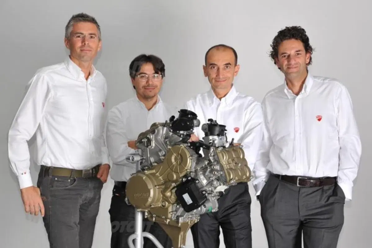 Massimo Clarke ci parla del nuovo motore Ducati Superquadro