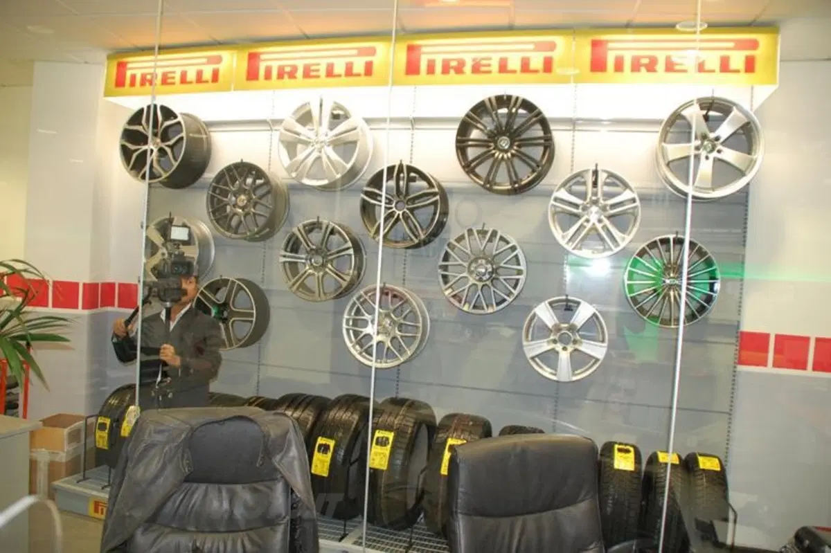 Apre a Milano il primo punto vendita Driver in franchising (3)