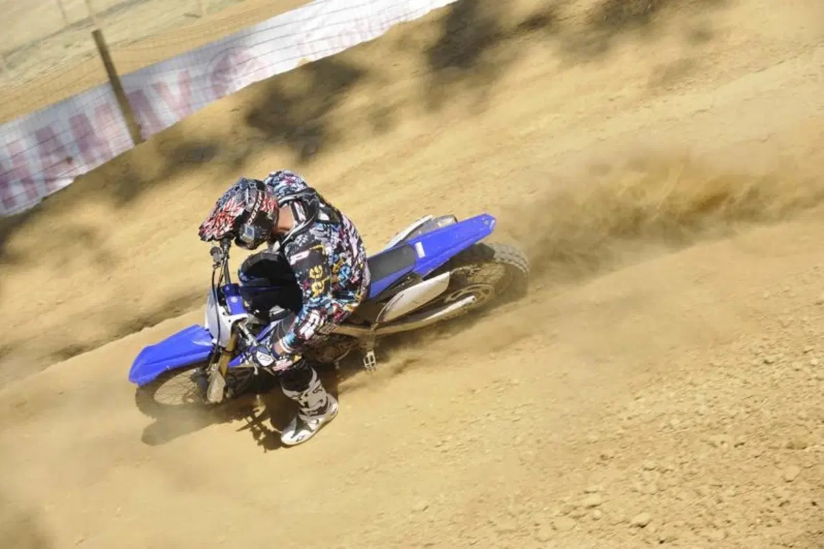 Yamaha YZ e WR 2012  (6)