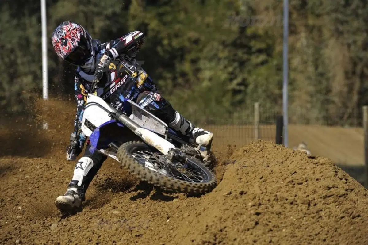 Yamaha YZ e WR 2012  (8)