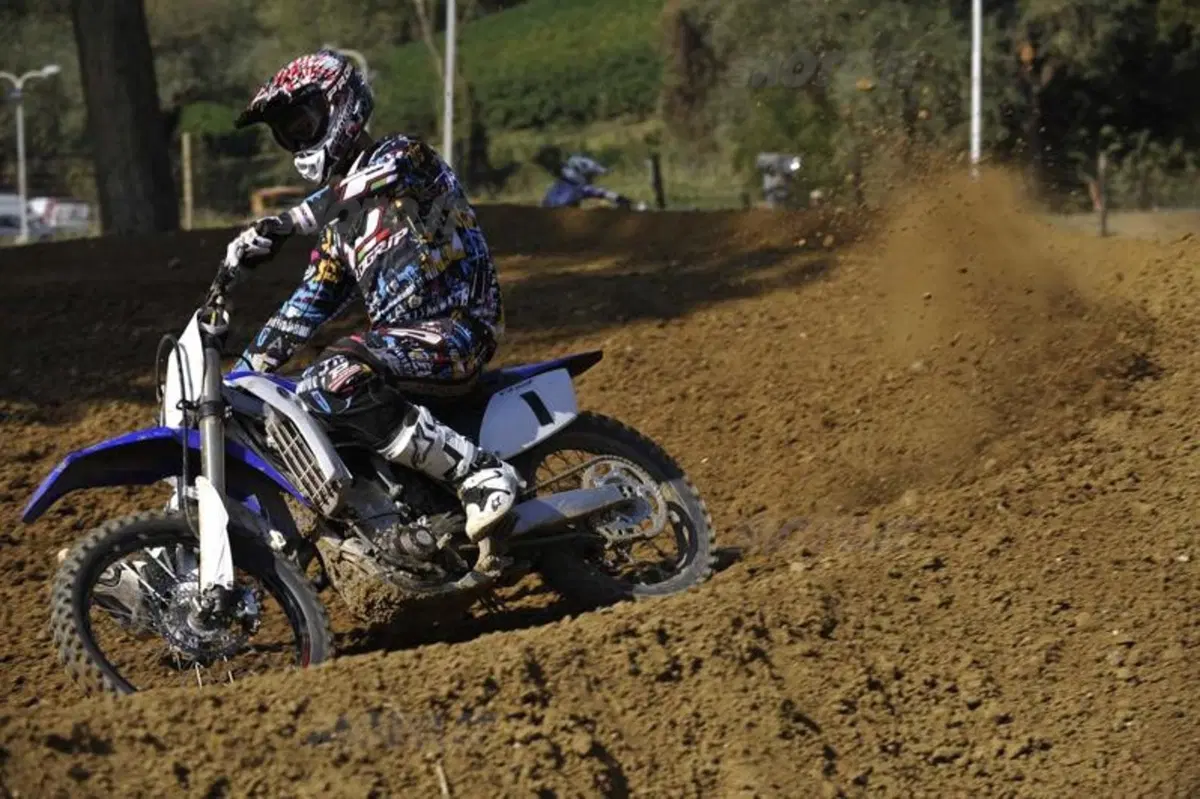 Yamaha YZ e WR 2012  (9)
