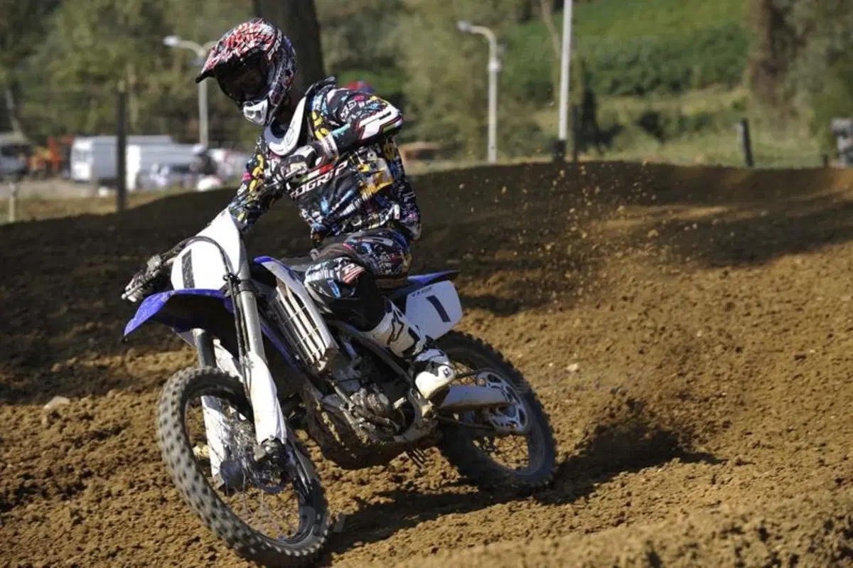 Yamaha YZ e WR 2012  (10)