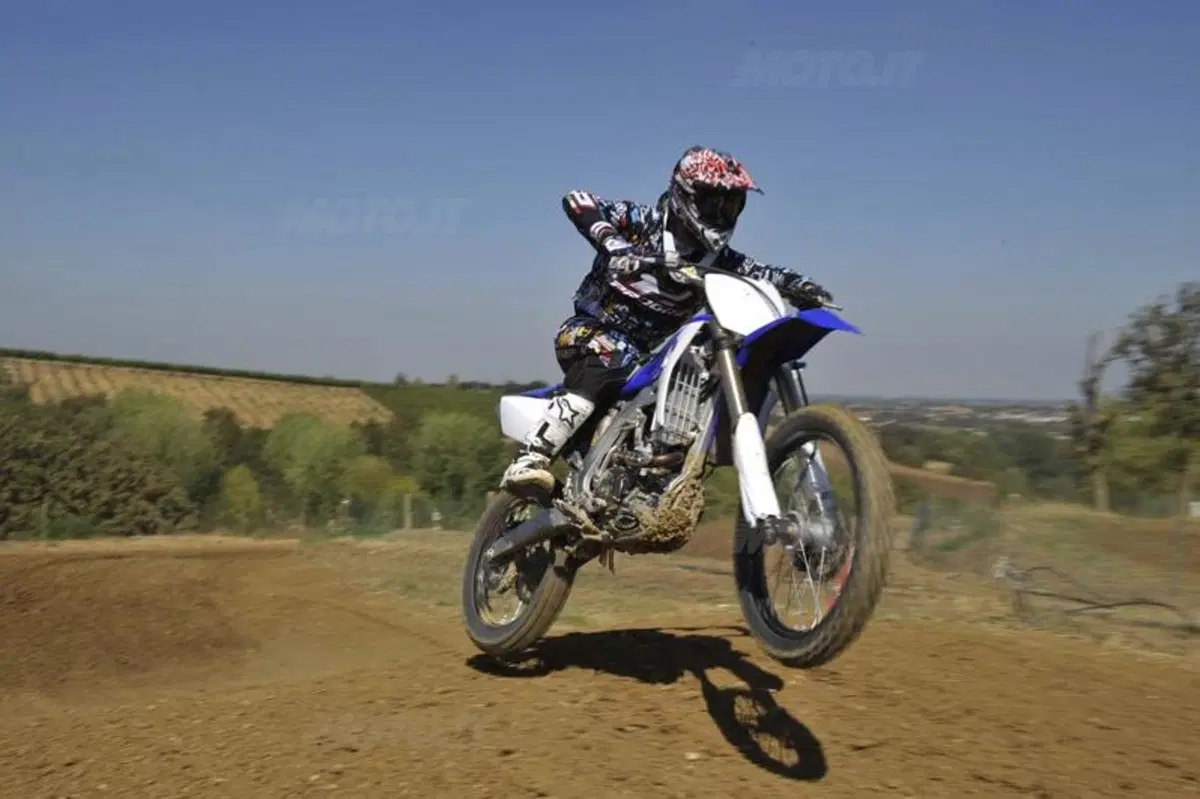 Yamaha YZ e WR 2012  (14)