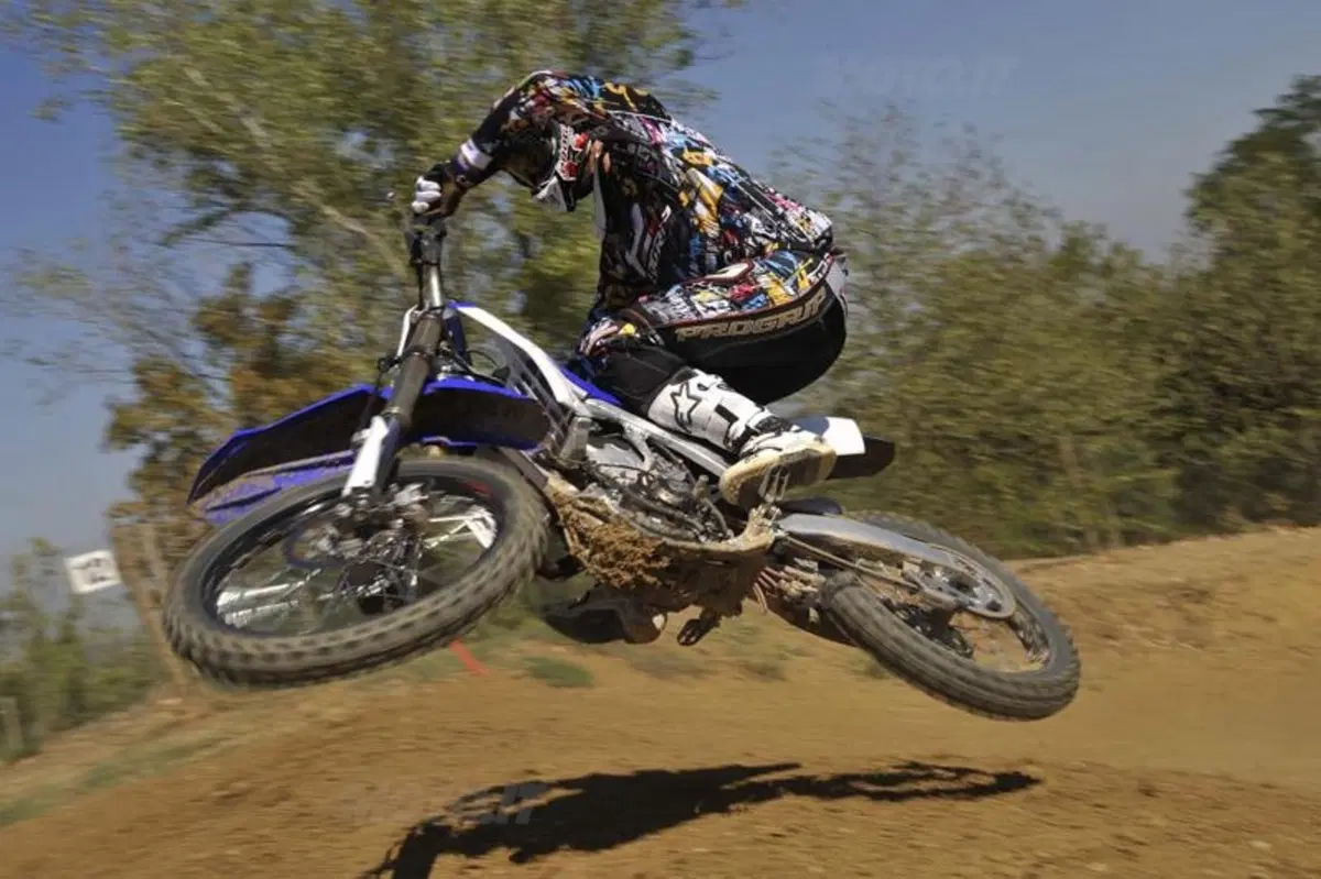 Yamaha YZ e WR 2012  (17)