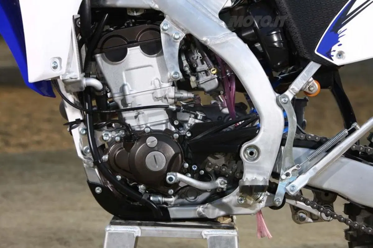 Yamaha YZ e WR 2012  (36)