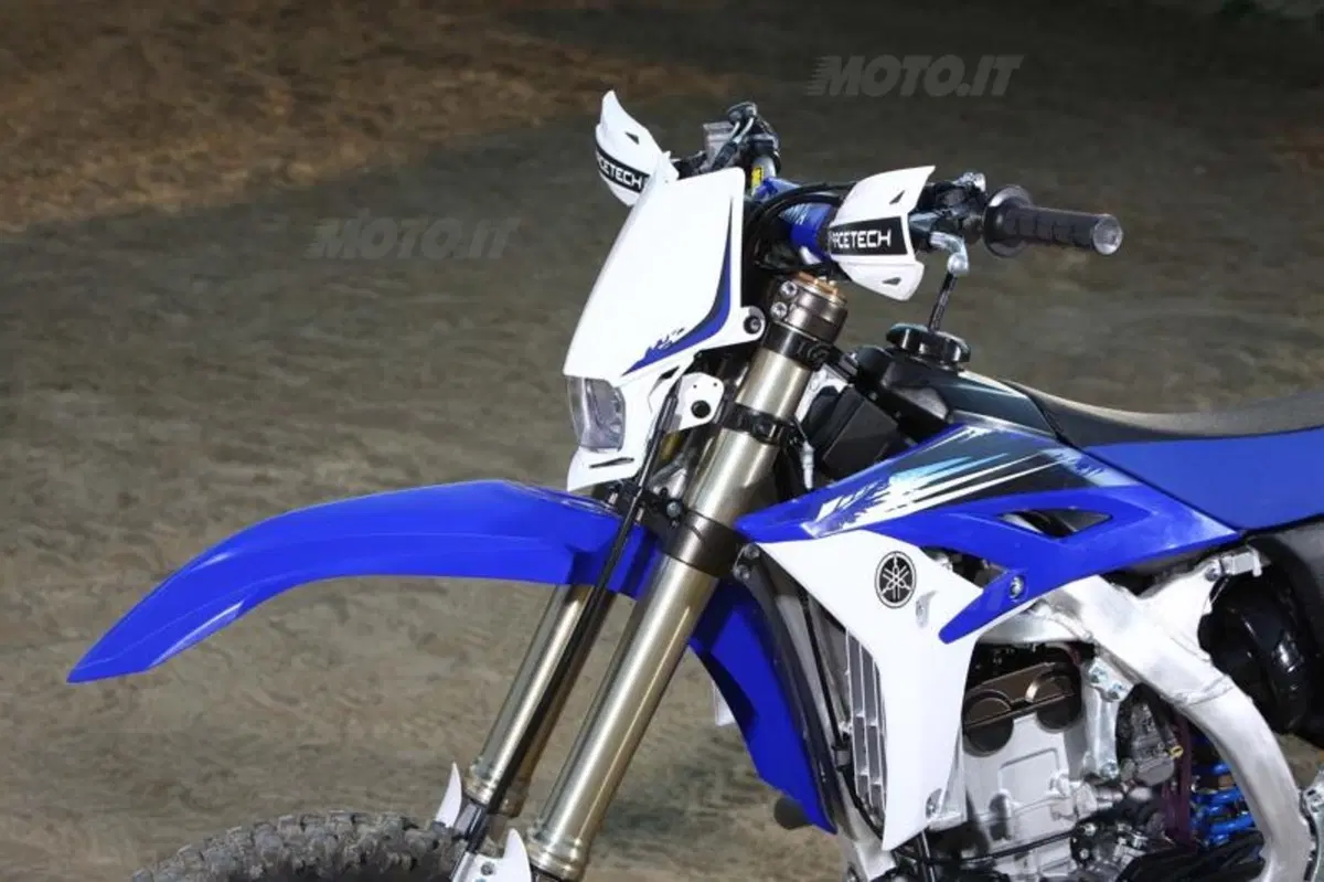 Yamaha YZ e WR 2012  (37)